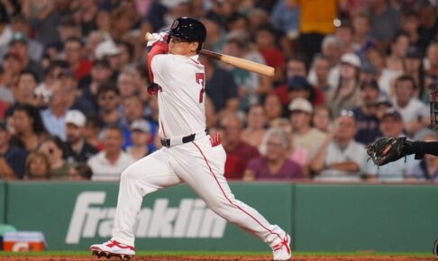 【MLB】「直近31勝5敗」快進撃レッドソックスが8連勝、延長乱打戦でサヨナラ勝ち　吉田正尚も劣勢から反撃の適時打