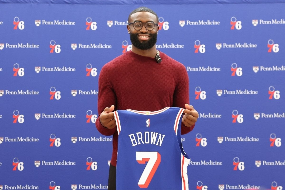 【NBA】今季からレブロンと共闘、76ers加入のジェイレン・ブラウンが本音を吐露 トレード通告を受けた時は「スマホを放り投げた」 【NBA】今季からレブロンと共闘、76ers加入のジェイレン・ブラウンが本音を吐露 トレード通告を受けた時は「スマホを放り投げた」