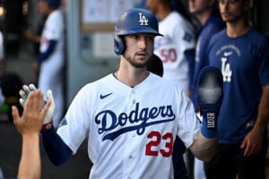 【MLB】苦戦が続くタッカーを後押し、満員のドジャースファンが異例のスタンディングオベーション「特別なエールを贈った」