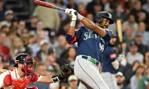 【MLB】“マリナーズ未来の主砲”モンテスが衝撃デビュー、球団史上最年少の「初試合初アーチ」　三冠王アルバレス似のキューバ出身大型スラッガー