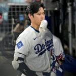 【MLB】スタメンから外れた大谷翔平、新たに首の不調が明らかに……指揮官「可能性は低いが、ないわけではない」とIL入りに言及 【MLB】スタメンから外れた大谷翔平、新たに首の不調が明らかに……指揮官「可能性は低いが、ないわけではない」とIL入りに言及