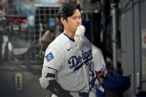 【MLB】スタメンから外れた大谷翔平、新たに首の不調が明らかに……指揮官「可能性は低いが、ないわけではない」とIL入りに言及
