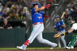 【MLB】岡本和真、劣勢から左翼スタンドへ“確信歩き”29号ソロ　左腕のカットボールを豪快フルスイング
