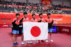 1966年バンコク大会以来、60年ぶりとなる金メダルをつかんだ卓球日本男子団体