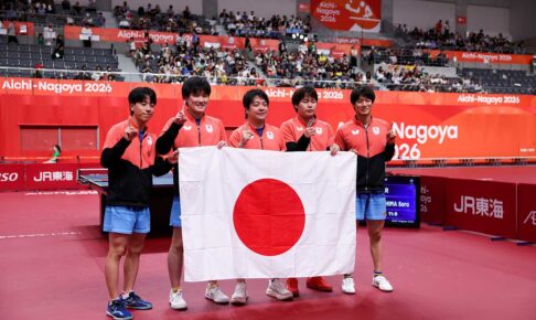 1966年バンコク大会以来、60年ぶりとなる金メダルをつかんだ卓球日本男子団体