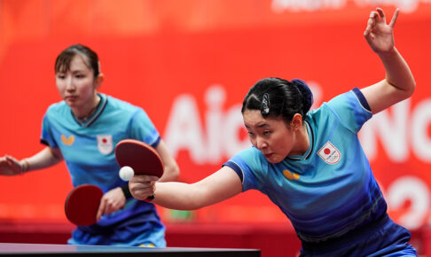 張本美和、早田ひなの“みわひな”ペアが圧勝で中国ペアとの頂上決戦へ　60年ぶり金メダル懸けて王曼昱・蒯曼組と激突【アジア大会2026卓球】