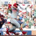 【MLB】「なんてスポーツなんだ」敗退まであと6アウト、シュワーバーとハーパーが連続アーチでフィリーズ勝利 “痛恨の落球”から起死回生の…… 【MLB】「なんてスポーツなんだ」敗退まであと6アウト、シュワーバーとハーパーが連続アーチでフィリーズ勝利 “痛恨の落球”から起死回生の……