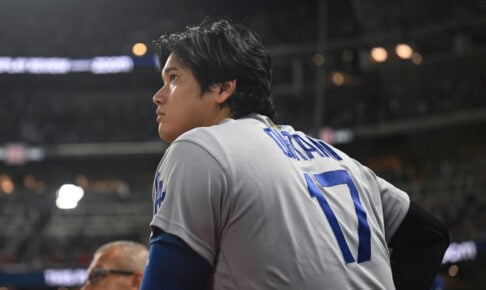 【MLB】打順変更も効果なし……「なぜロバーツ監督は不振の大谷翔平を信頼し続けるのか？」米メディアが疑問を提示、その理由にも言及