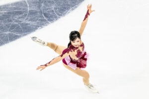 SP3位の中井亜美、トリプルアクセル失敗で「頭が真っ白」も……ISUは高評価「スピン・クイーン」と命名し、動画を公開【フィギュア】