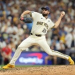 【MLB】「先発をやりたい」WSで無双するブルワーズの左腕アシュビー、今季救援だけで13勝の異色ぶり 【MLB】「先発をやりたい」WSで無双するブルワーズの左腕アシュビー、今季救援だけで13勝の異色ぶり