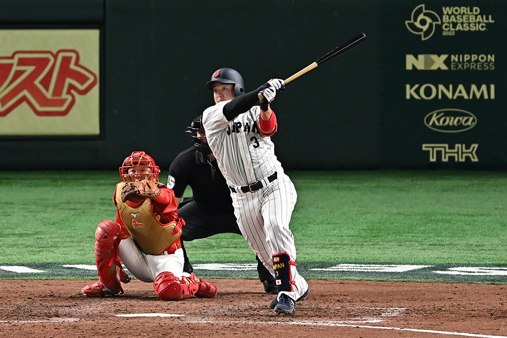 【WBC】侍ジャパン、牧秀悟が日本今大会“第1号”　ライトへの本塁打で初陣中国相手に貴重な追加点