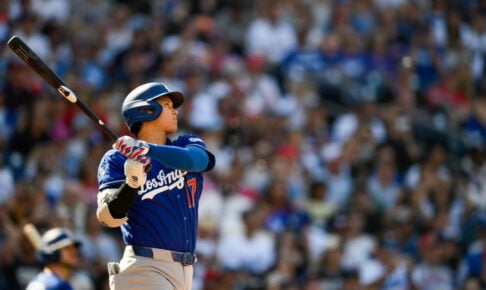 【MLB】逆転劇の口火、大谷翔平の今季初アーチで「みんなの肩の荷が下りた」　上位打線“4発10打点”にロバーツ監督ご満悦