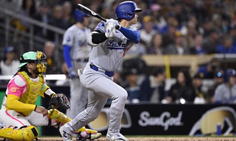 【MLB】大谷翔平、劣勢の最終回に“フェンス際大飛球”も……わずかにスタンド届かず　ダルビッシュ有が6回1失点で3勝目