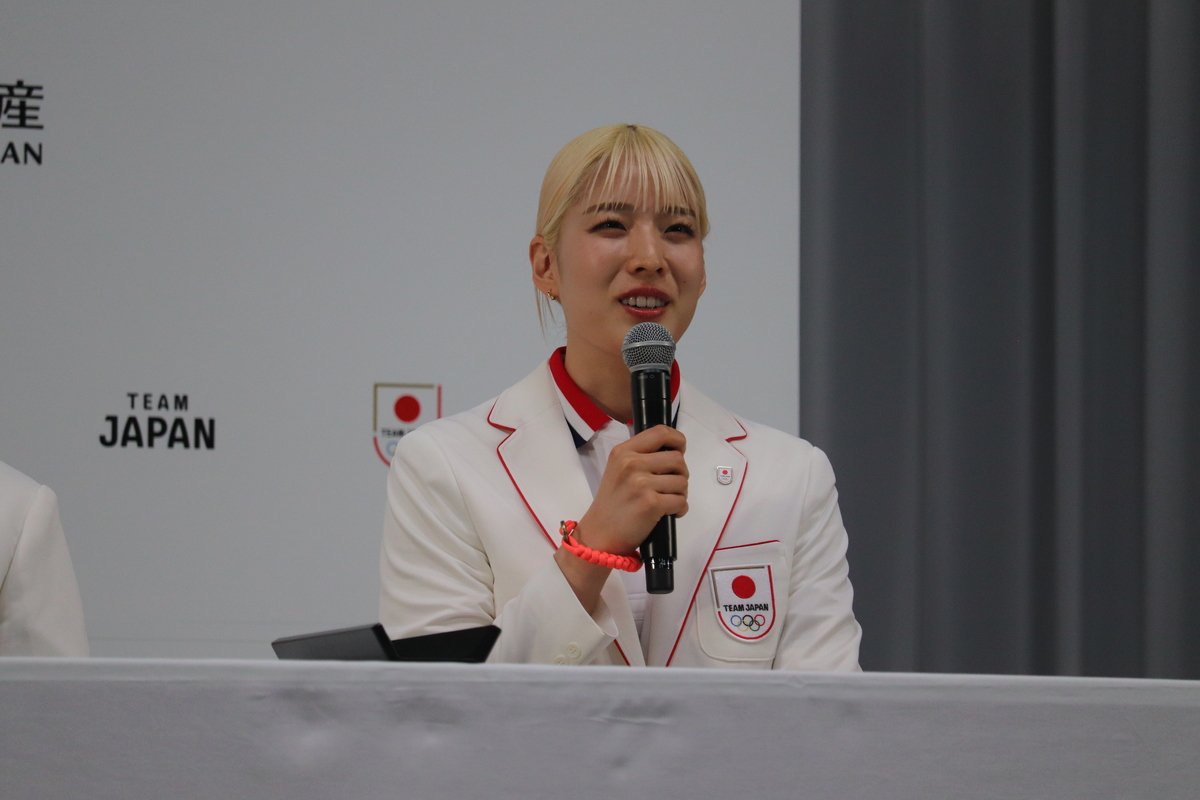 フェンシング江村美咲が明かした東京五輪の苦境　二冠期待のパリへ見せた成長「自分の好きな自分により近づいた」 画像