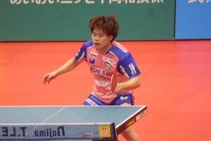 松島輝空、連勝に導いた左のエースは「新しい環境で勝ちたい気持ちが強い」　共闘の右のエース・張本智和は「心強い存在」【Tリーグ】
