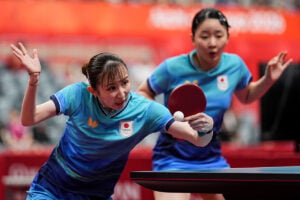 張本美和、早田ひなの“世界1位ペア”が中国撃破でメダル確定　Wエースが好連携で圧巻ストレート＆ベスト4進出【アジア大会2026】